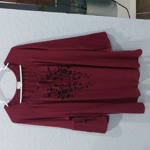 26/28 Avenue Marroon/Burgundy top